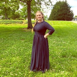 Dainty jewels Exquisite English Manor dress.